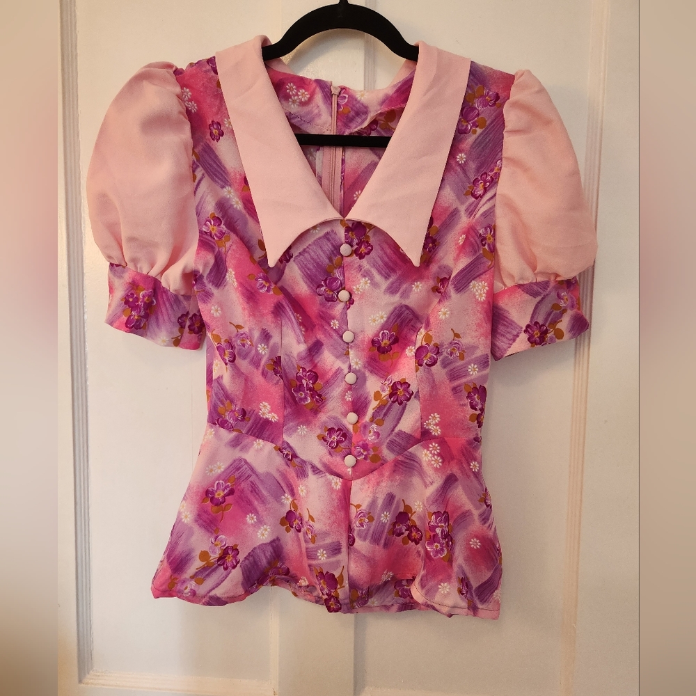 🫧70's Pink Peplum Blouse🫧 - Picture 1 of 5